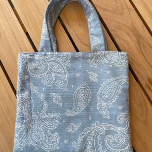 mini me tote bag blauw met witte paisley print