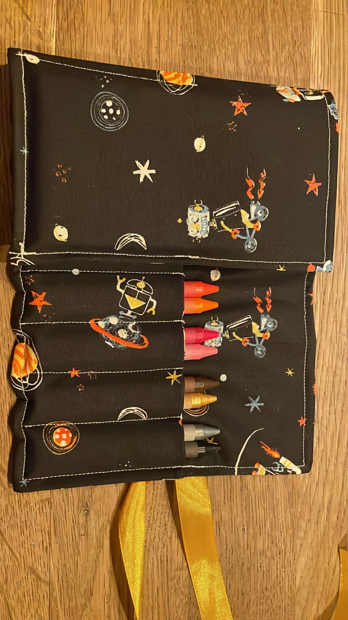 crayon roll up small space robots - Afbeelding 3