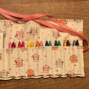 crayon roll up small uiltjes print