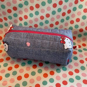 make-up bag  kleine wit kattenkopje