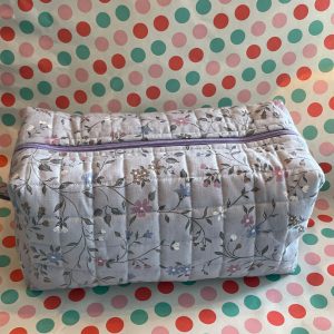 make-up bag large tiny flower garden