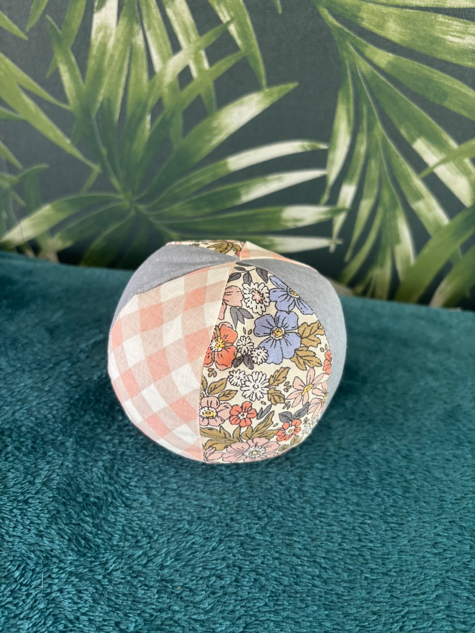 Montessori soft bal ruit blauw bloemig vakken - Afbeelding 2