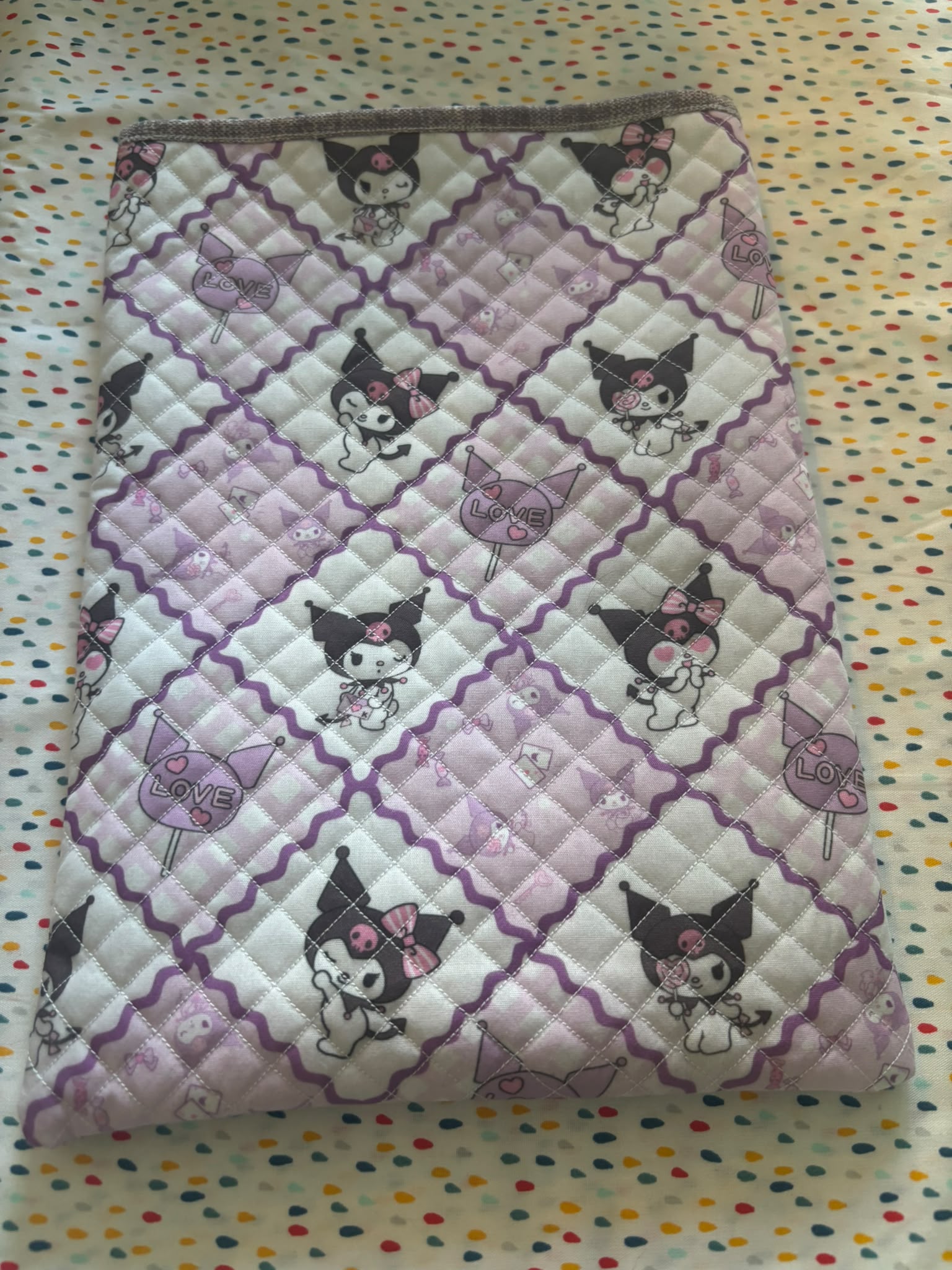 Book-sleeve size m kuromi - Afbeelding 2