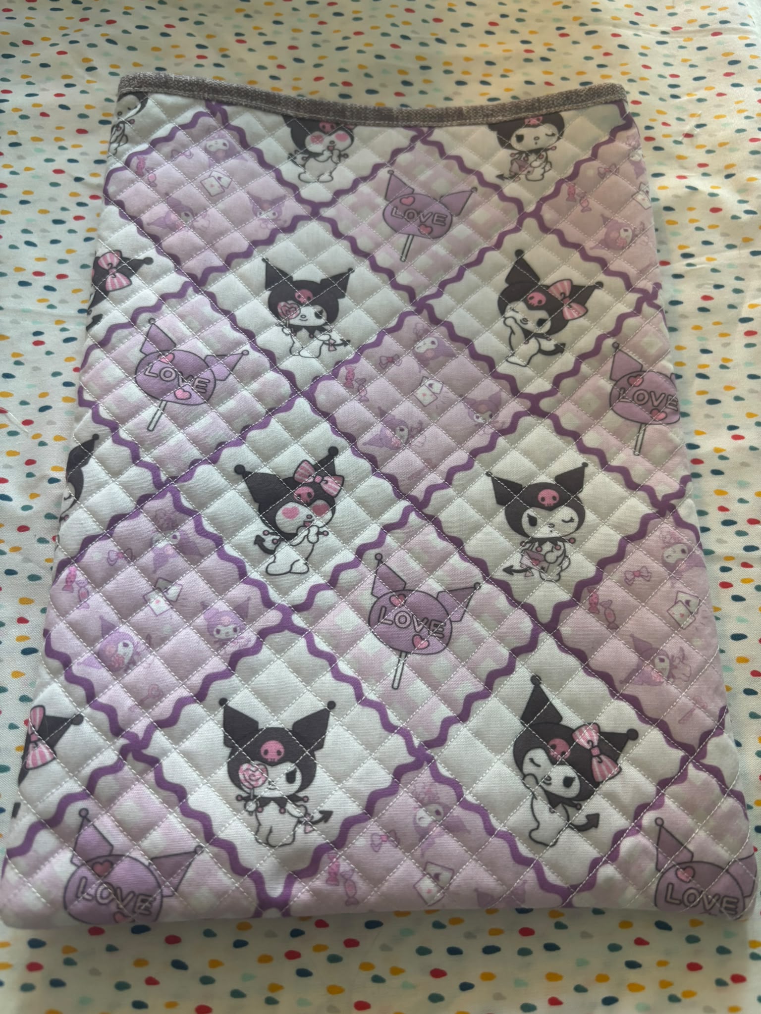 Book-sleeve size m kuromi